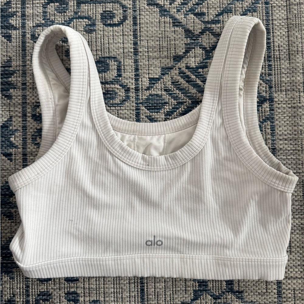ALO Yoga Cream Ribbed Activewear Top